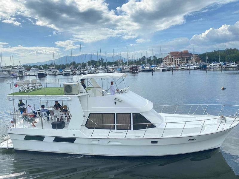 Motor yacht on the bay